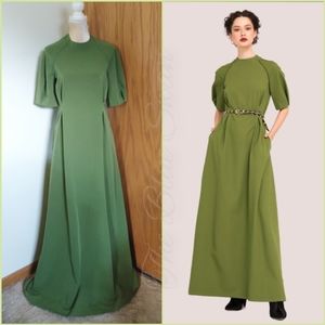 NWT Bluzat from Wolf & Badger Urban Elegant Green Modern Puff Sleeved Maxi L